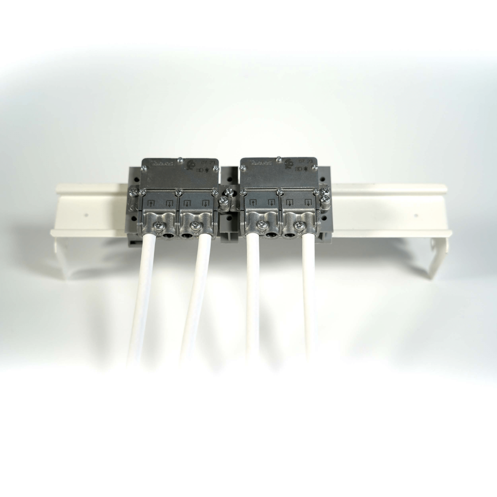 EasyF 3W Mini-Splitter 52400 MHz 8.5 dB/7.5 dB